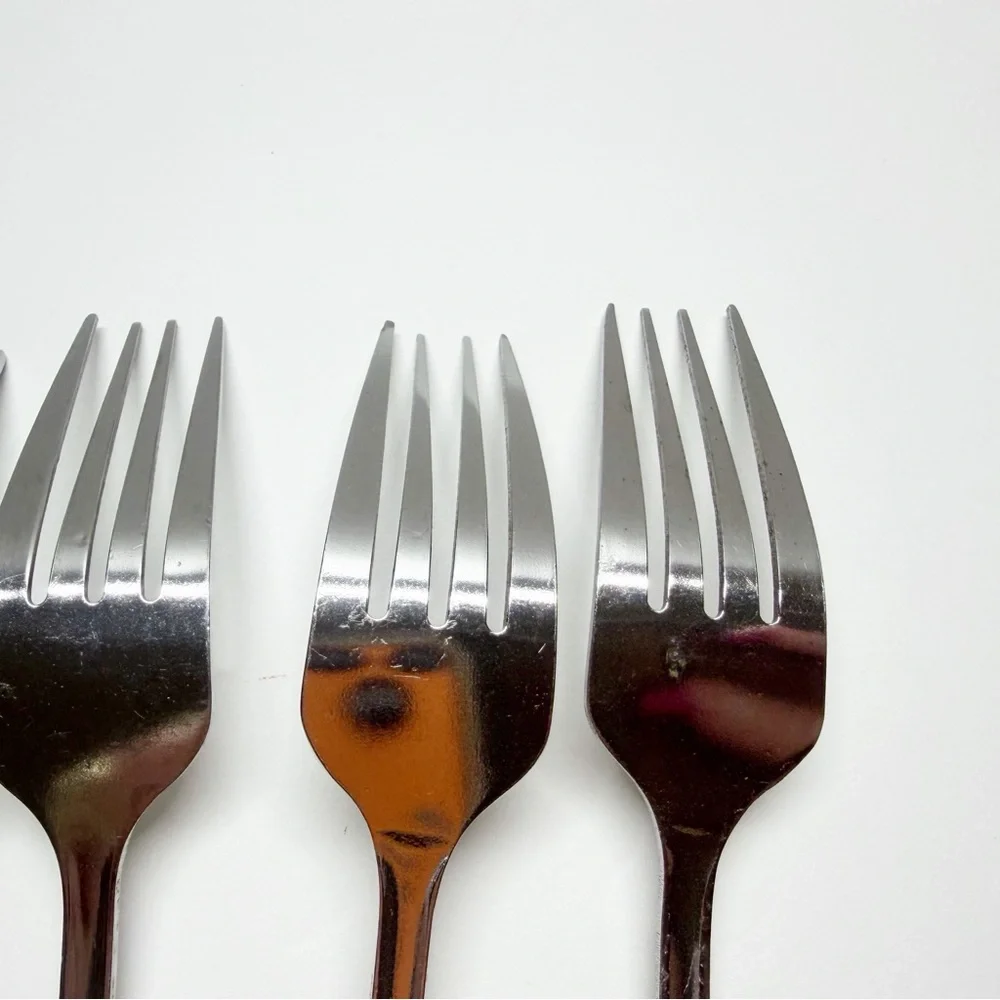 Royal Norfolk 18/0 Stainless Classic R5N1 Dinner Forks 5 Pc